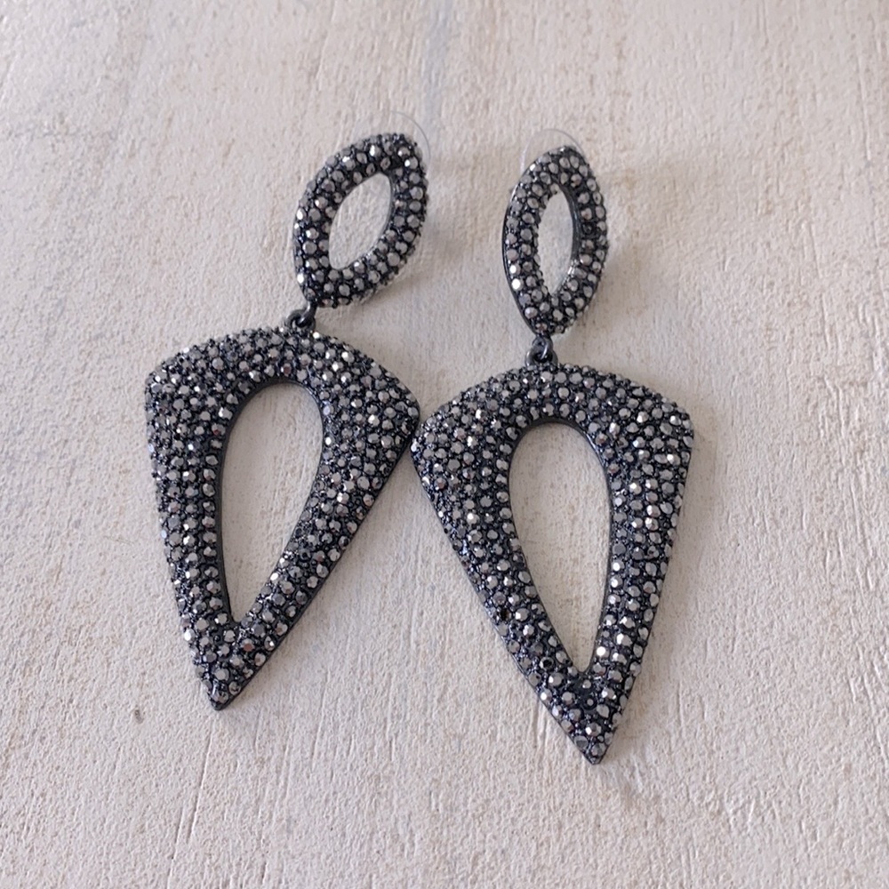 Baublebar black sparkle dangle costume jewelry earrings
